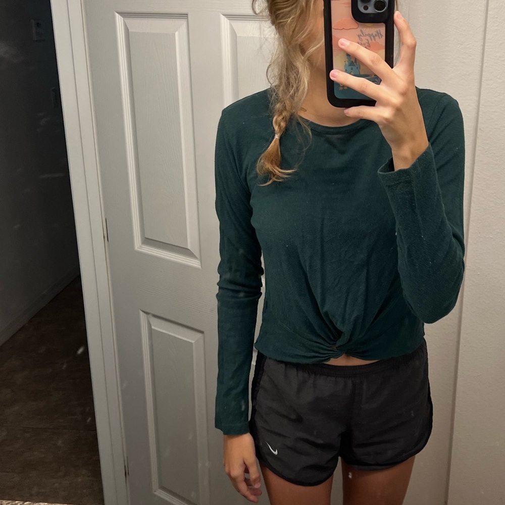 Vs Pink long sleeve crop top